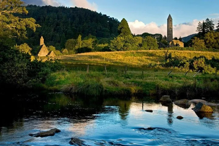 Glendalough, Wicklow and Kilkenny Day Tour from Dublin