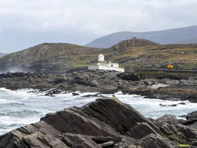 Private Ring of Kerry Luxury Tour with Accredited Guide
